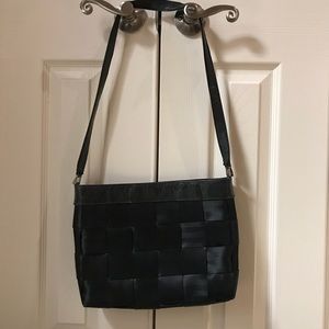 Harvey’s Seatbelt Purse